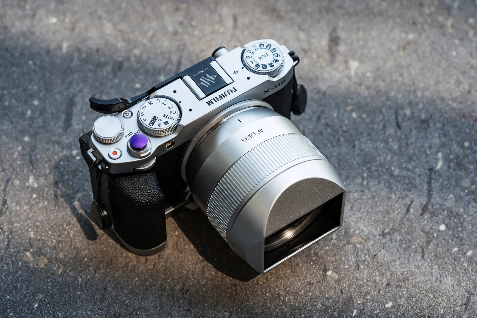 Fujifilm X-M5, cámara compacta con lentes intercambiables