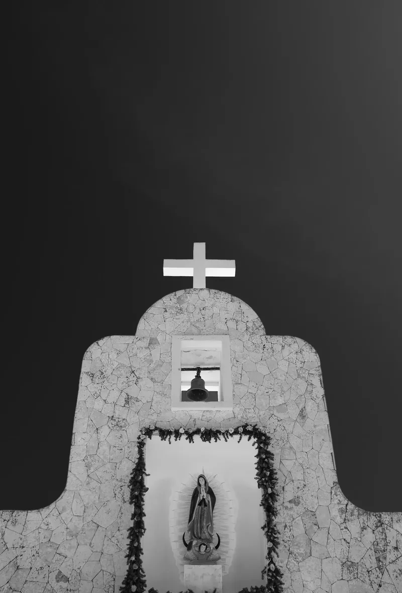 Capilla de Guadalupe, Isla Mujeres. Diario con Cámara, Miguel Naranjo