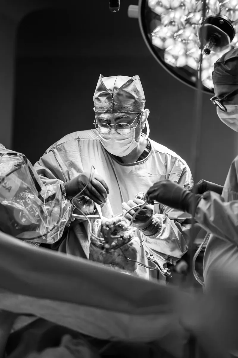 Dr. Edgar Partida, traumatólogo. Diario con Cámara, Miguel Naranjo